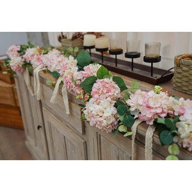 Elemant Trade Eucalyptus Garland With Flowers-17 Ivory Roses- Lush 